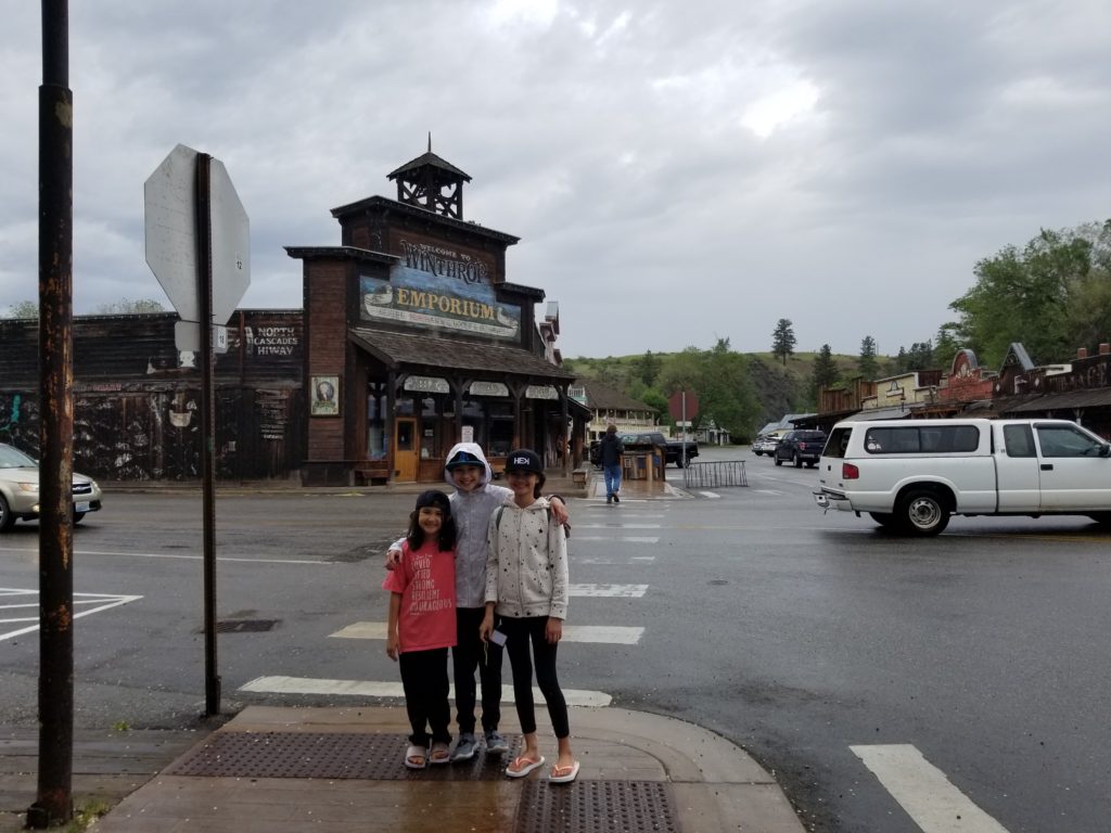 roadschooling through north cascades national park, day 1