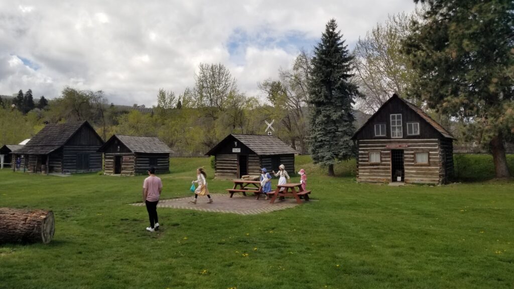 Christian unschoolers at a pioneer museum.